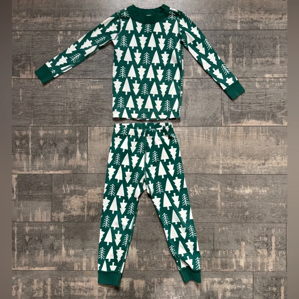 Hanna Andersson Holiday HannaJams Pajama Set - Picture 4 of 9